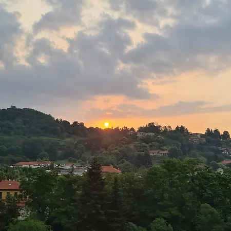La Casa Di Mady - Attico Vista Colline E Monviso *