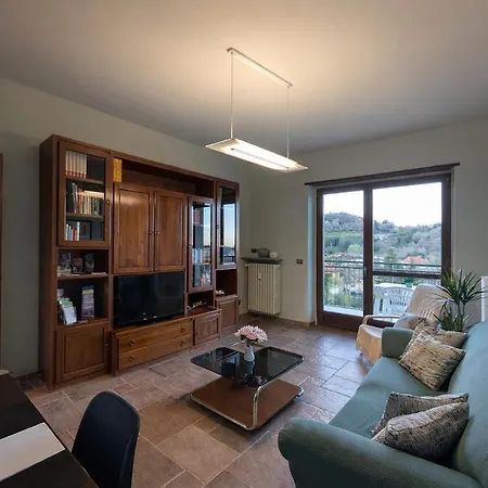 La Casa Di Mady - Attico Vista Colline E Monviso